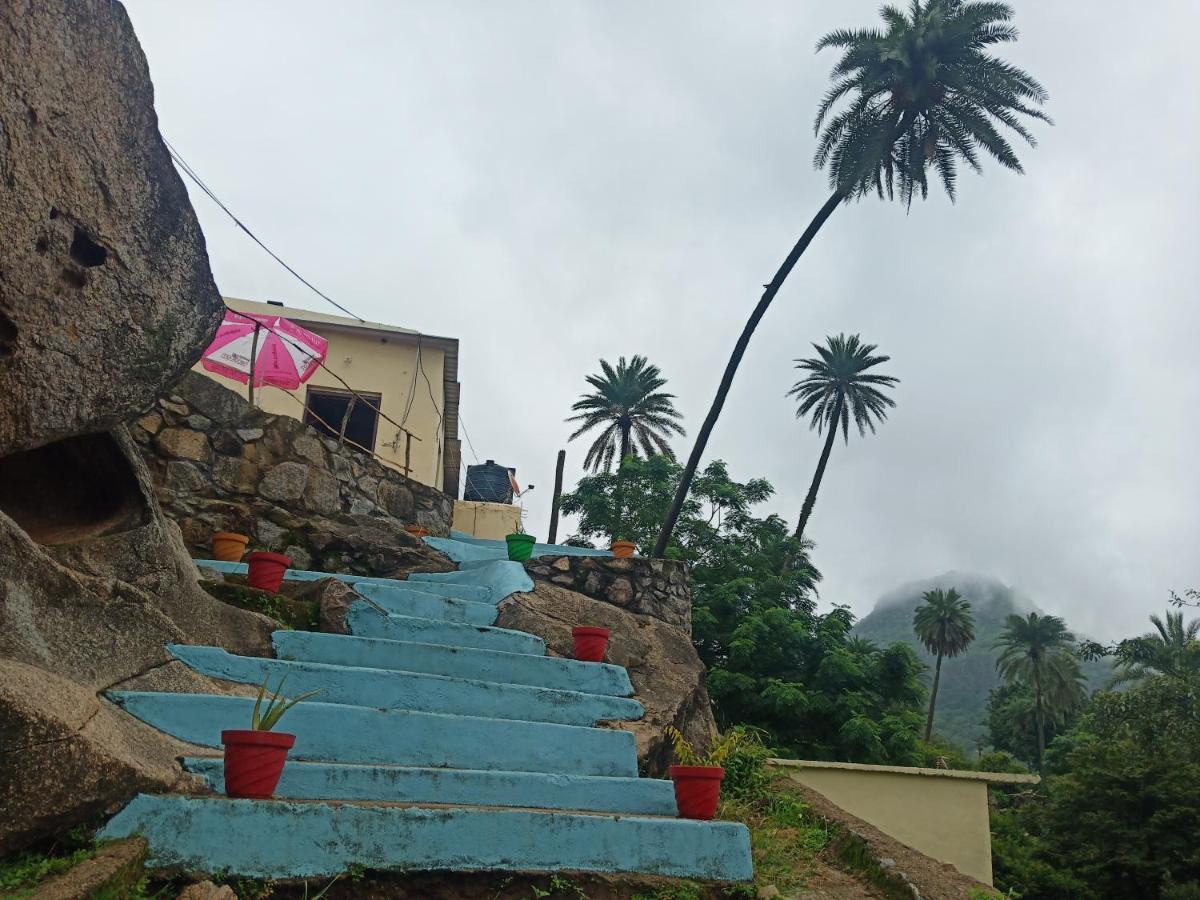 Mystic Mount Resort Camp Mount Abu Exterior photo